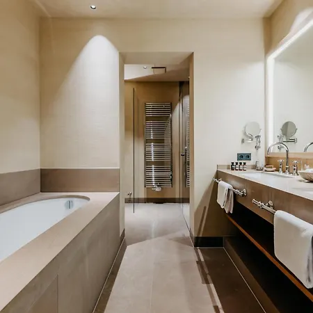Hotel Purs
